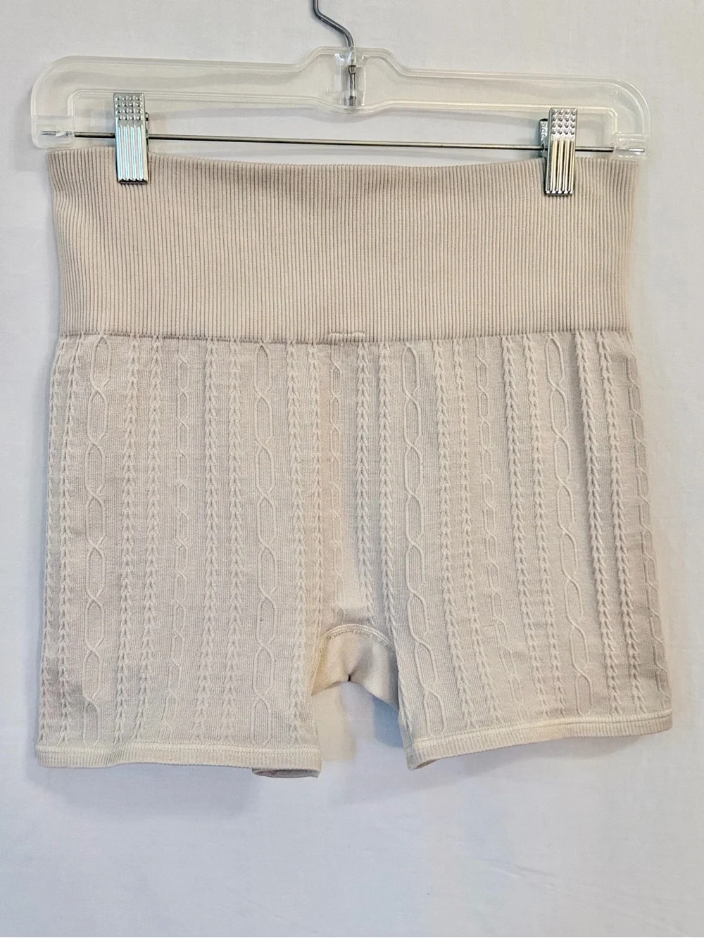 Alo Yoga Cream Cable Knit Biker Shorts High Waist Balletcore Cozy Activewear